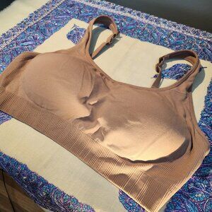 Duluth Trading Company Armachillo Seamless Bra Lt Mocha Size M
